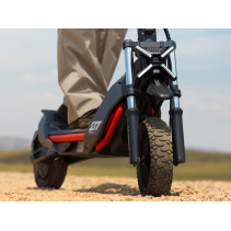 Segway KickScooter ZT3 PRO16+, 130 kg, domet 70 km, 25 km/h, 25%, 11'', 1600 W