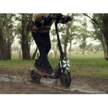 Segway KickScooter ZT3 PRO16+, 130 kg, domet 70 km, 25 km/h, 25%, 11'', 1600 W